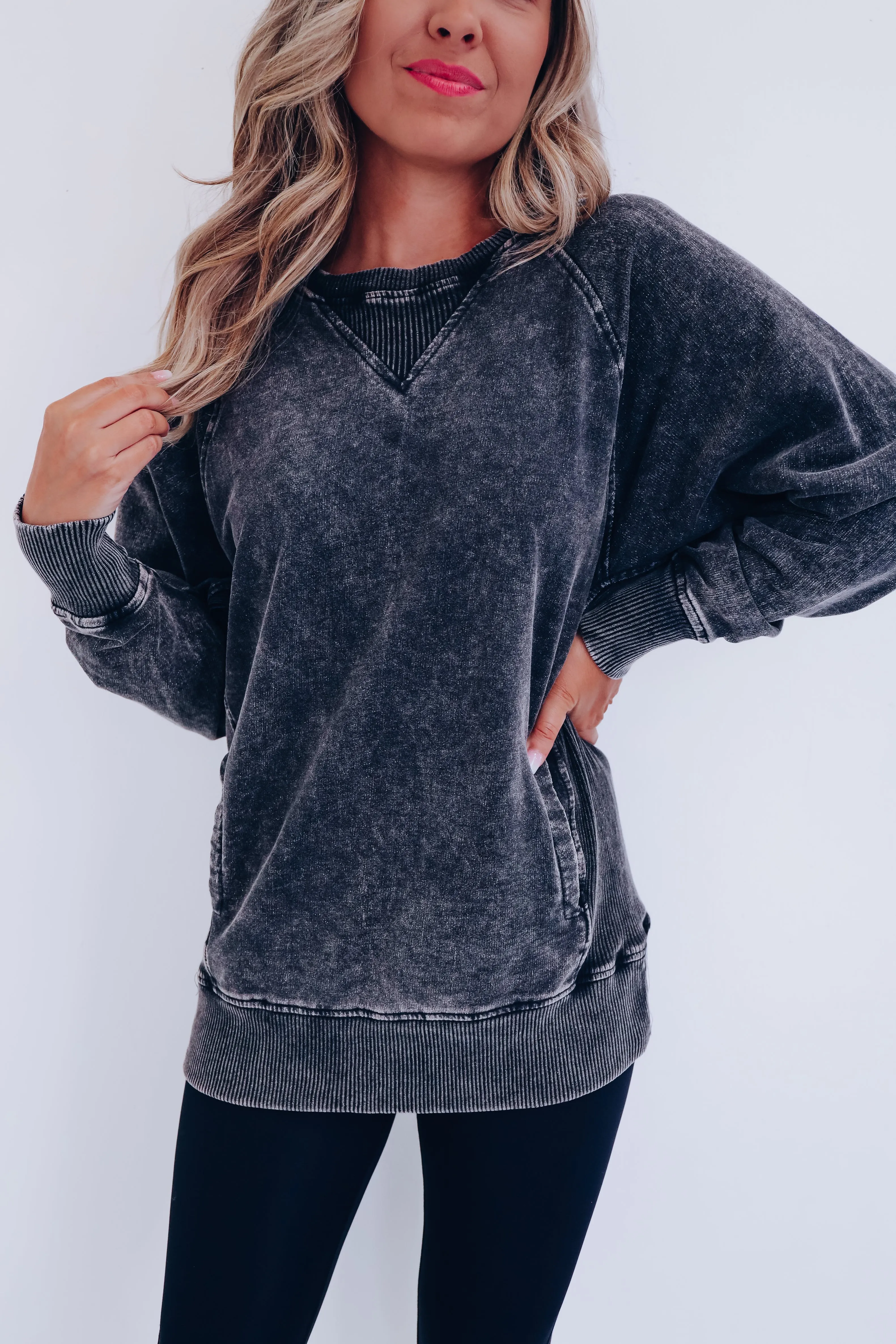 Amelia Acid Washed Sweatshirt - Ash Black