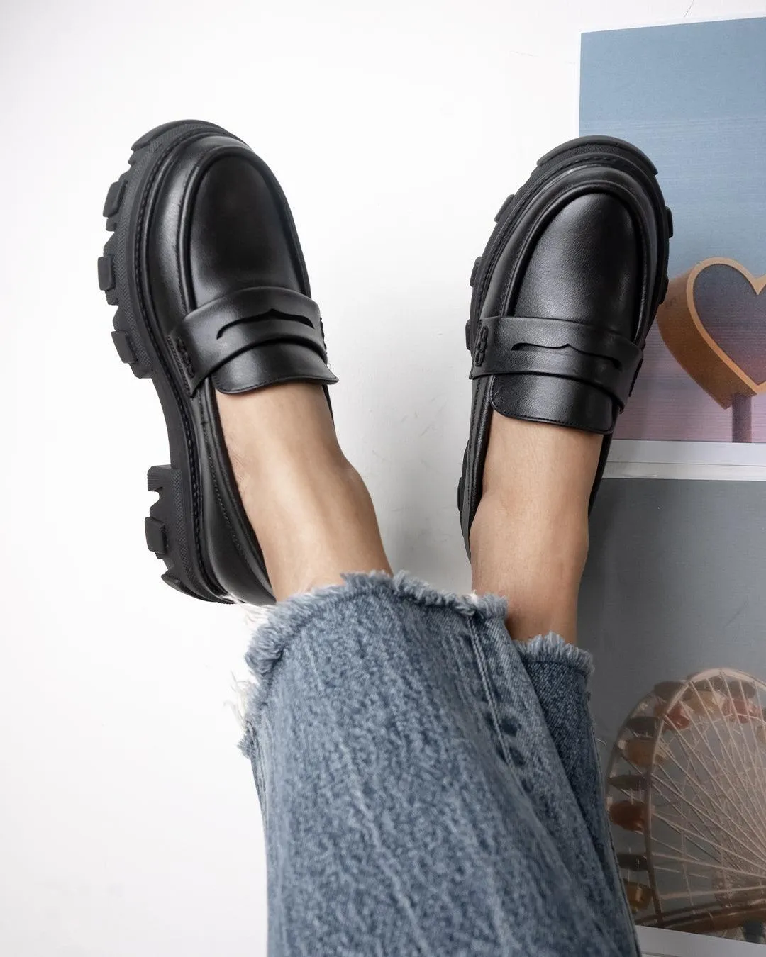 Chunky Black Trending Loafers Footwear