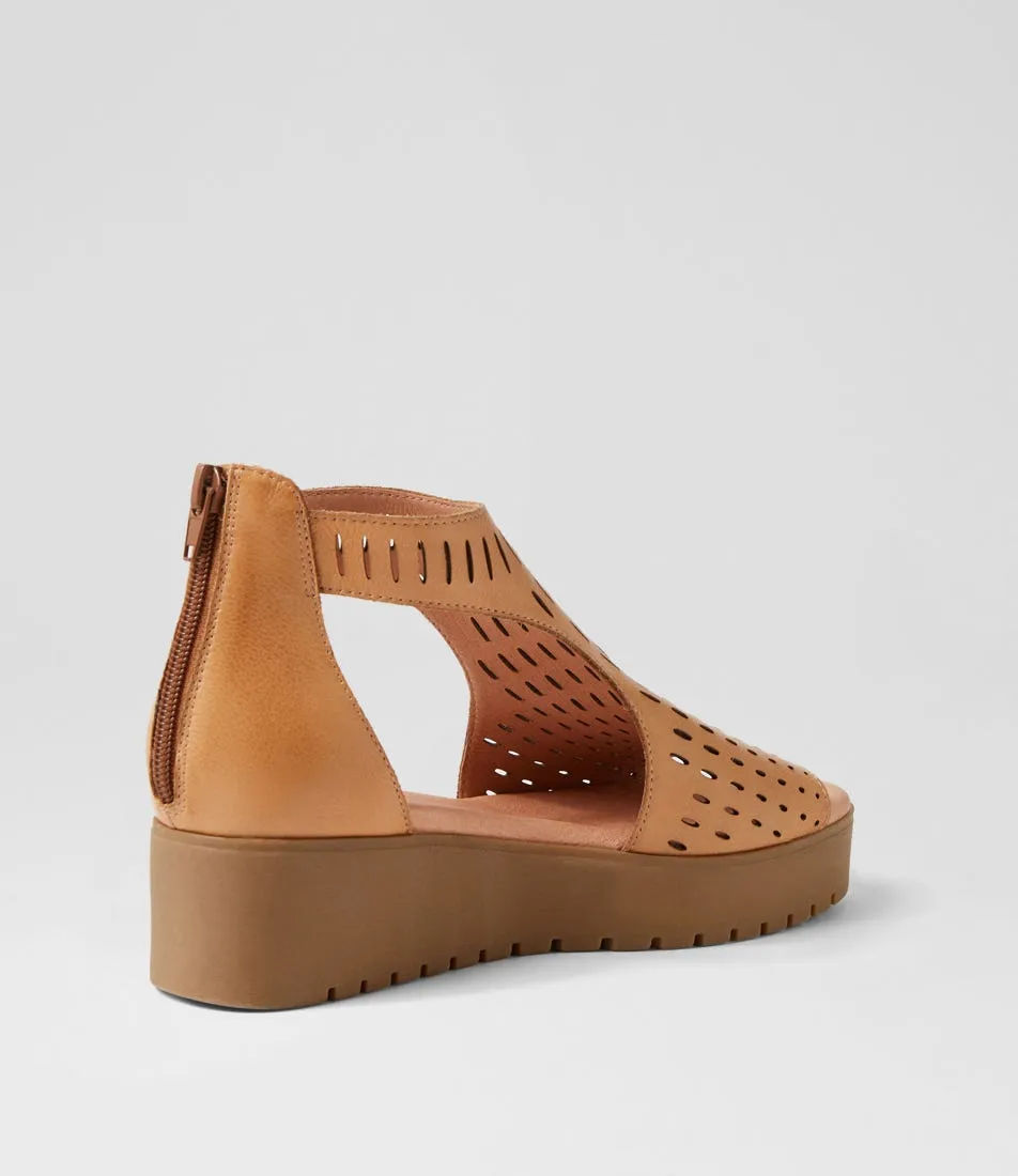 Django and Juliette - Sandals - Oxxie - Tan / Chocolate Leather