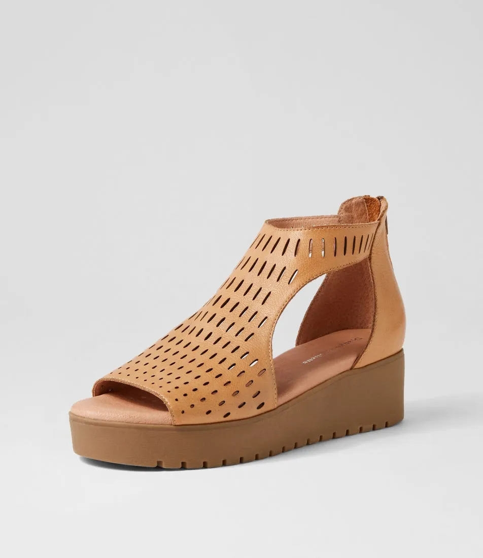 Django and Juliette - Sandals - Oxxie - Tan / Chocolate Leather