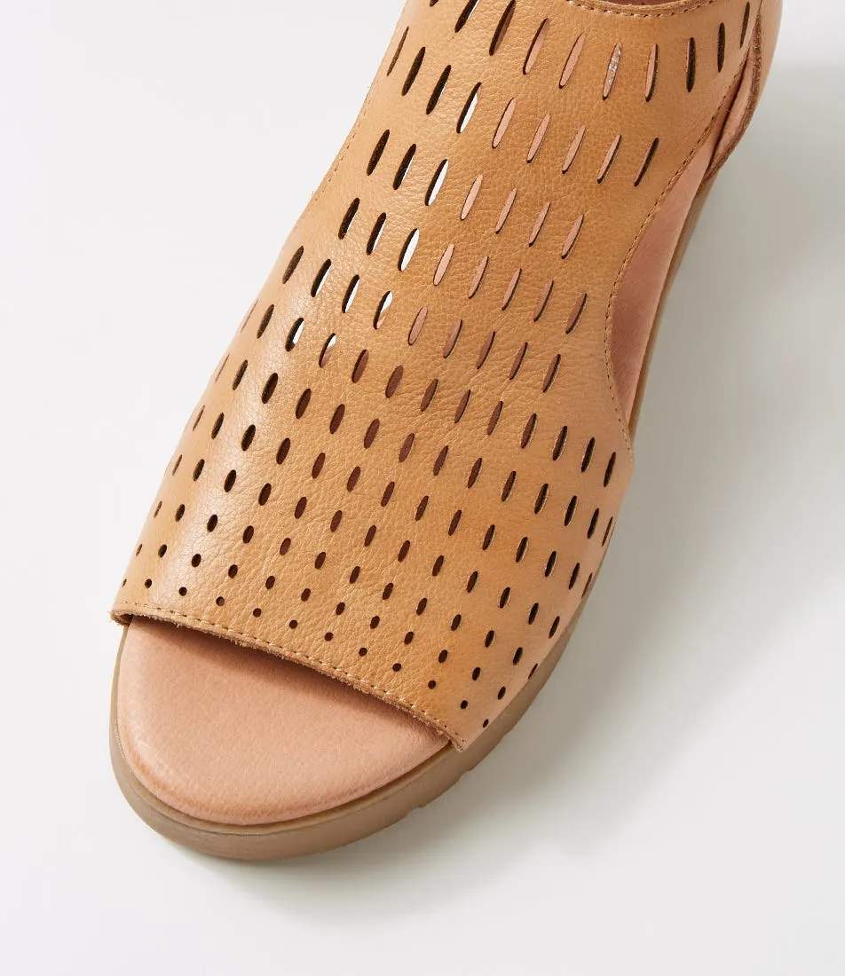 Django and Juliette - Sandals - Oxxie - Tan / Chocolate Leather