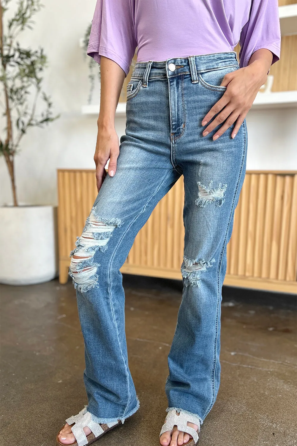 Judy Blue Distressed Raw Hem Bootcut Jeans [Online Exclusive]