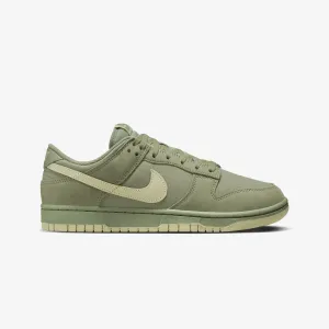 Nike | DUNK LOW RETRO PREMIUM  { OIL GREEN/OLIVE AURA-PHANTOM