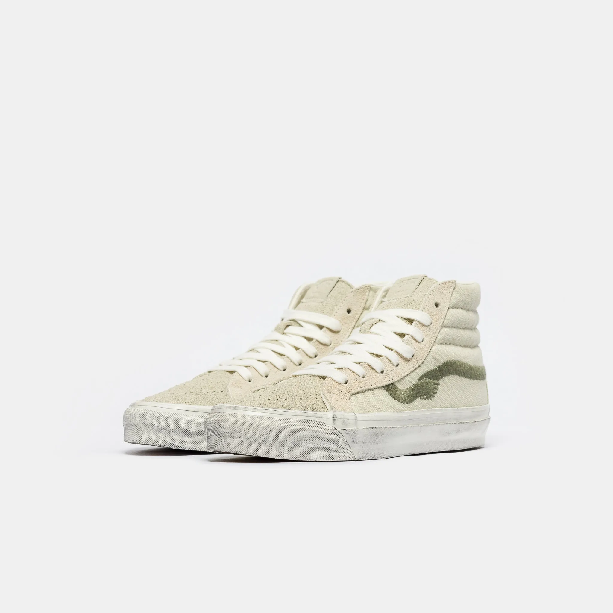 Notre LX Sk8-Hi Reissue 38 Sneaker in Bone White