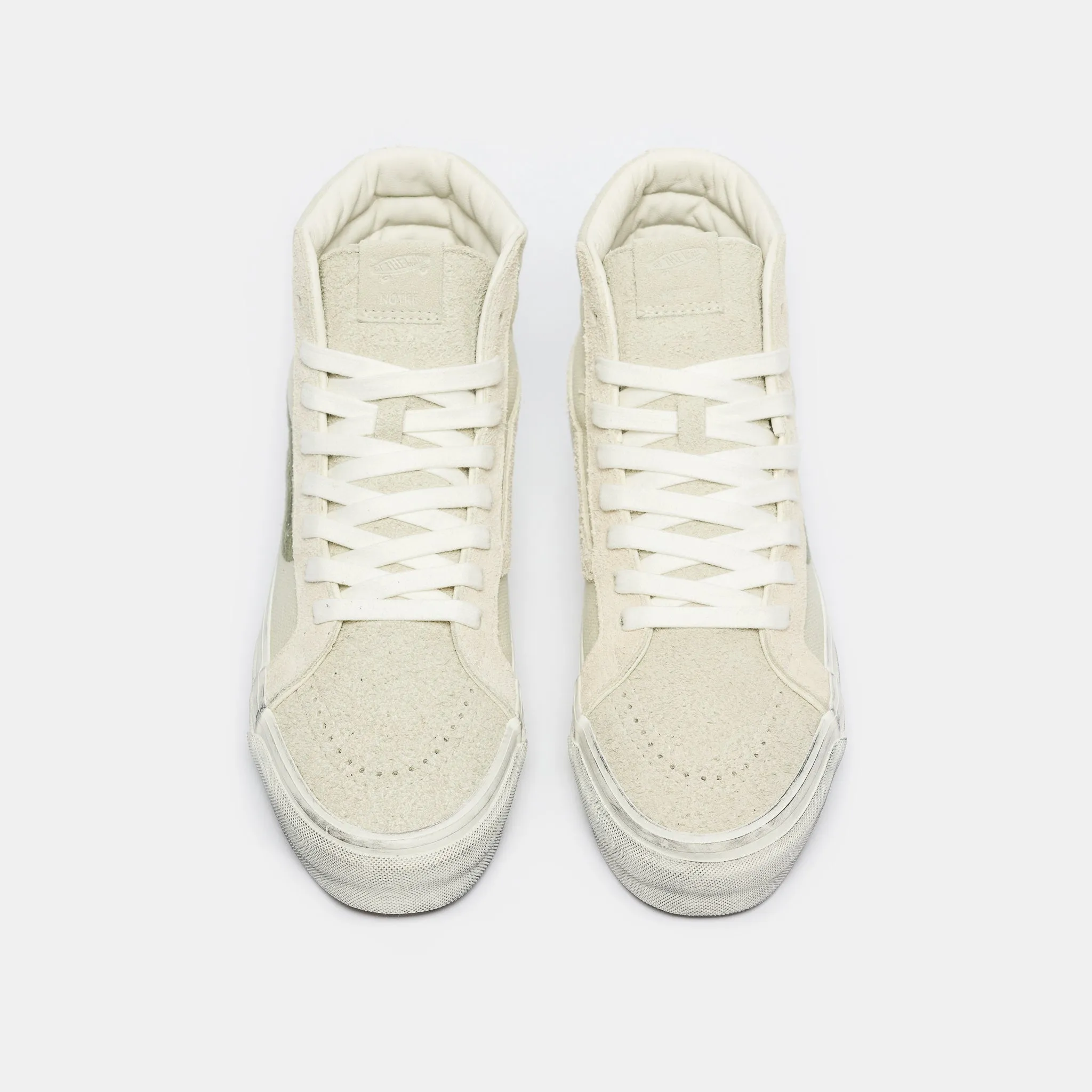 Notre LX Sk8-Hi Reissue 38 Sneaker in Bone White