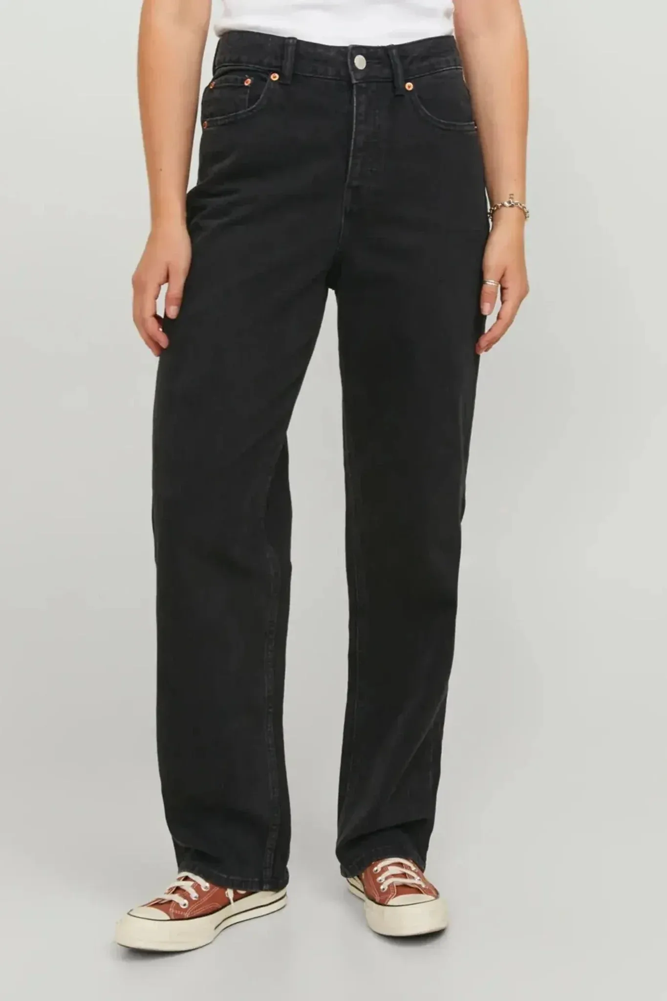 Performance Loose Jeans - Black Denim