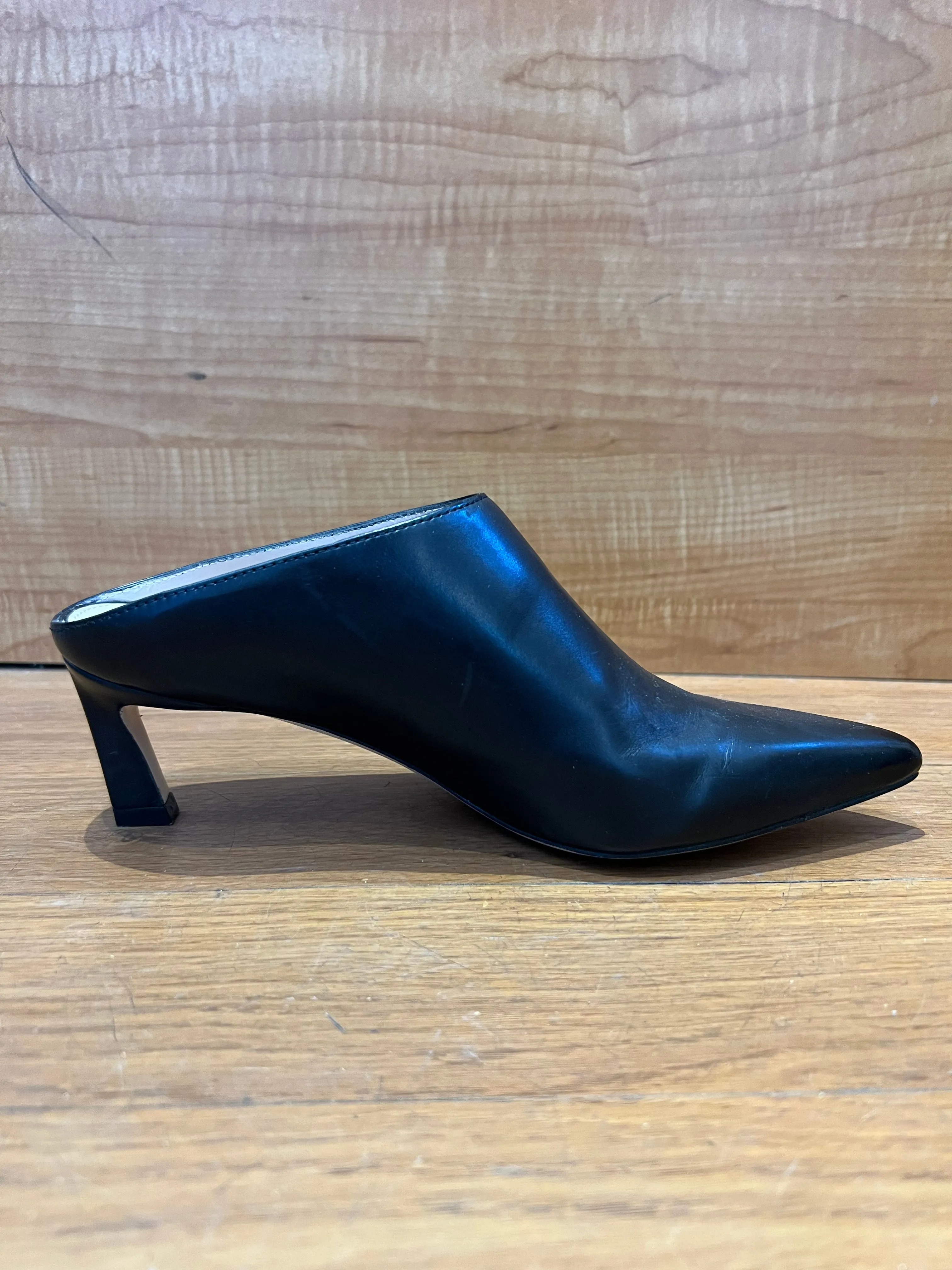 Stuart Weitzman Heels Size 4.5