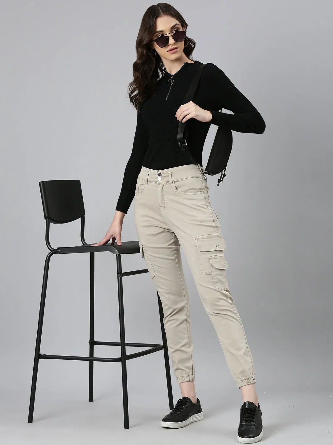 Women Cream Solid Jogger Denim Jeans