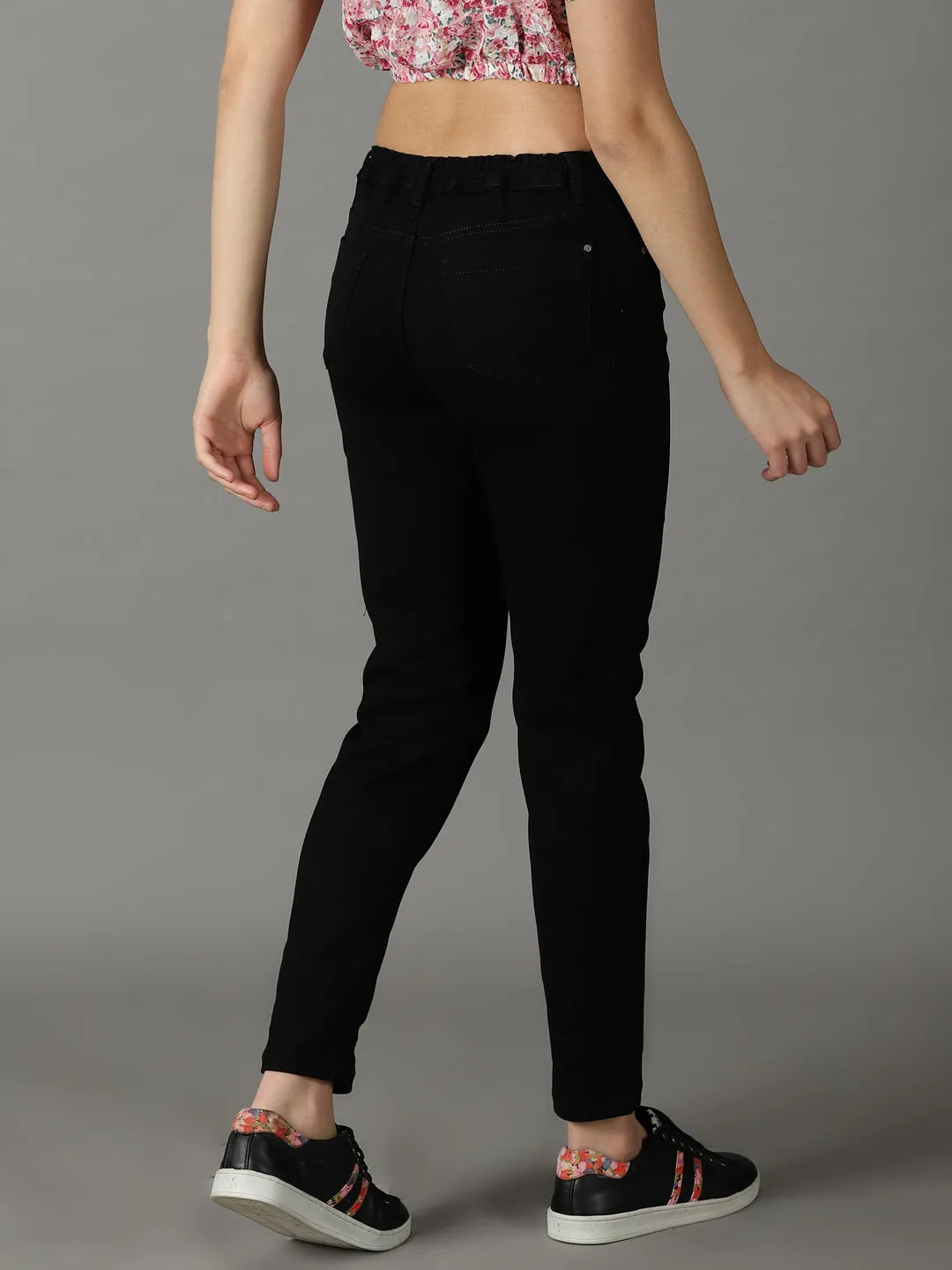 Women's Black Solid Mom Fit Denim Jeans